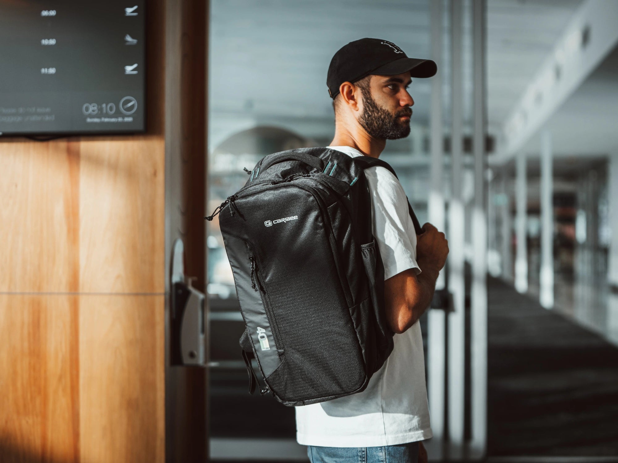 Traveller 40L Carry On