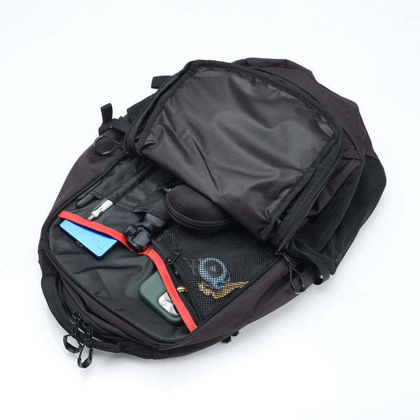 Caribee Helix 30L Backpack Black front pocket organiser
