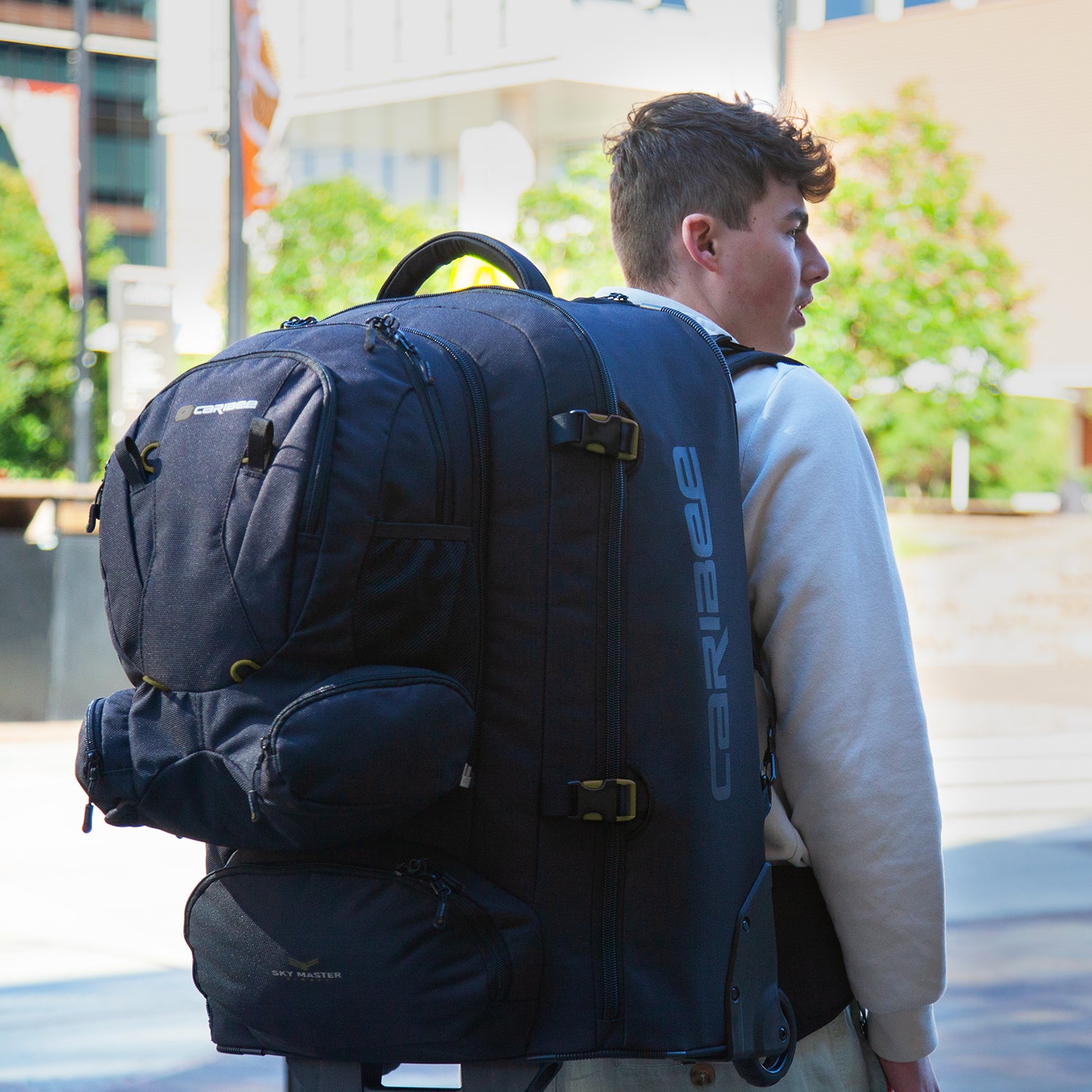 Sky Master 80L IV wheel travel pack